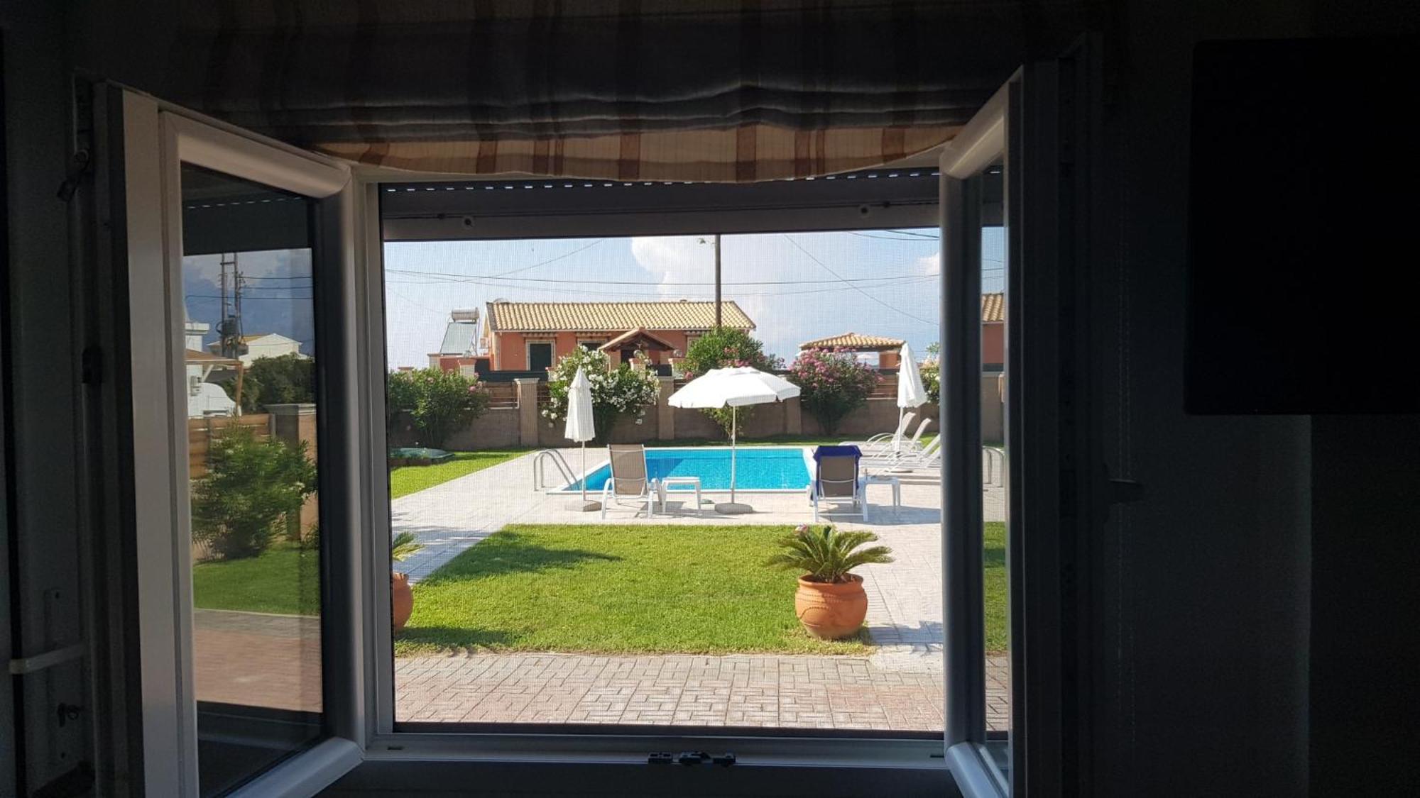 Almyra Beach House Corfu Almiros Beach Esterno foto