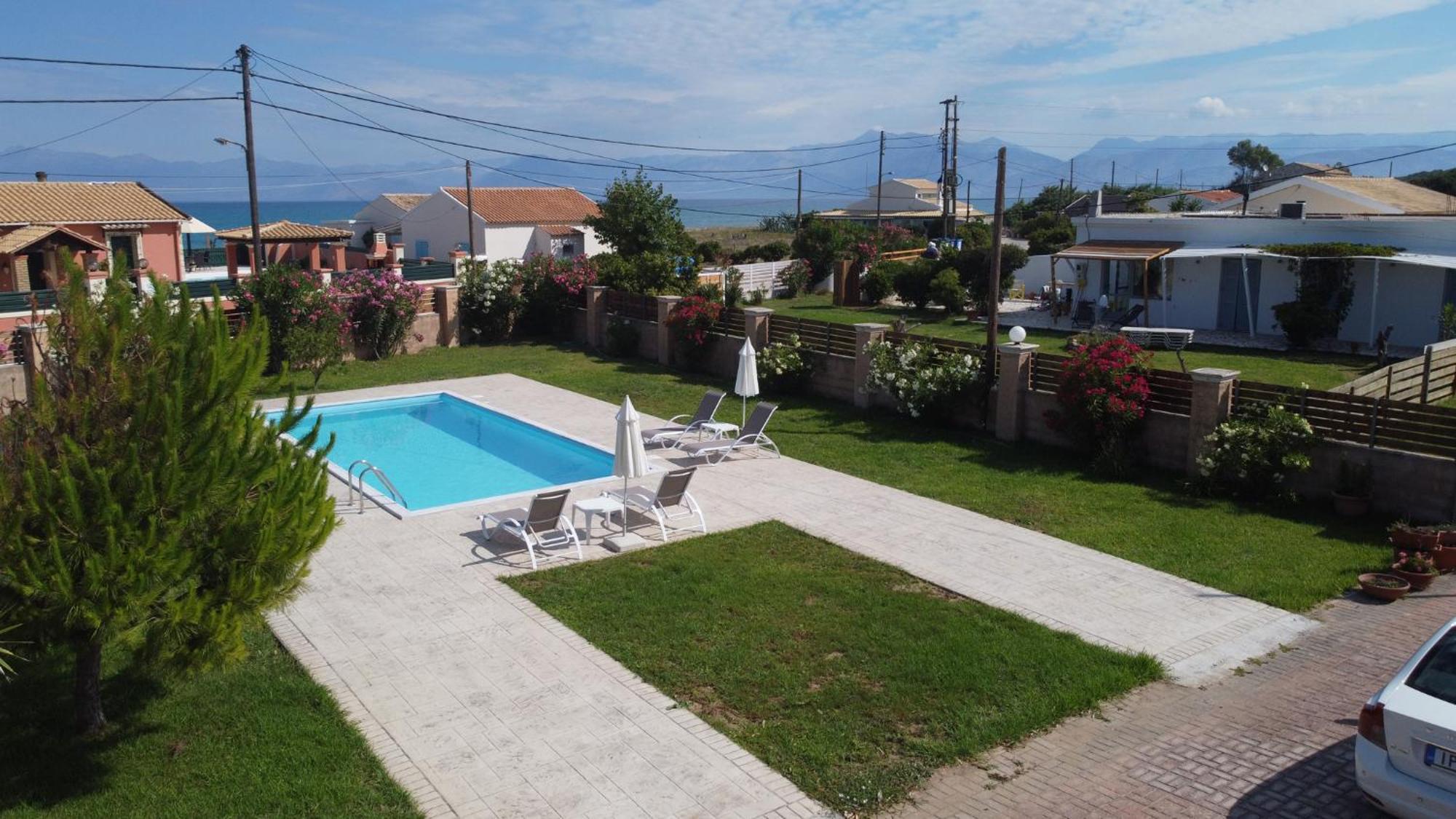 Almyra Beach House Corfu Almiros Beach Esterno foto